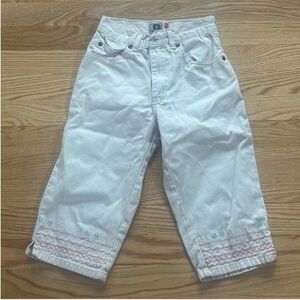 Arizona Jean Co khaki Capri crop pants embroidered girls size 8 slim